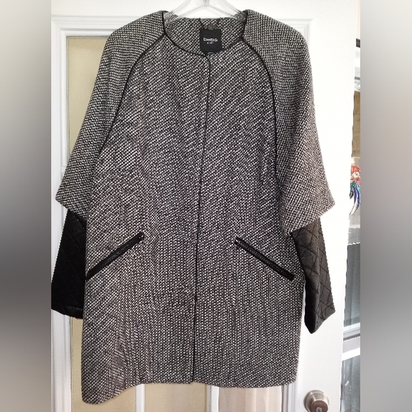 bebe Jackets & Blazers - Bebe jacket